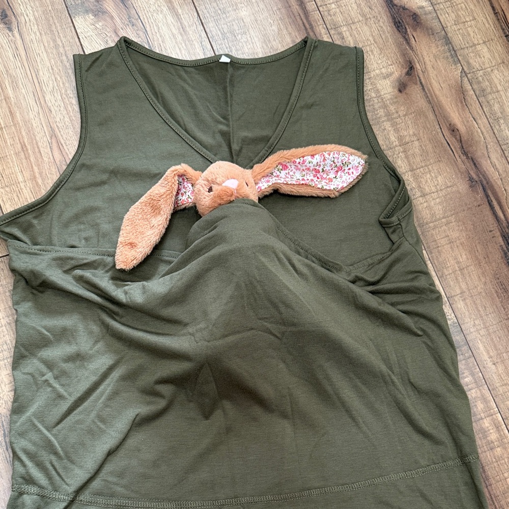Women’s V-Neck Kangaroo baby pouch Tank Top - Olive Green